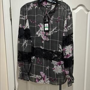 DKNY L Floral Black Women's Top
black attached cami nwt